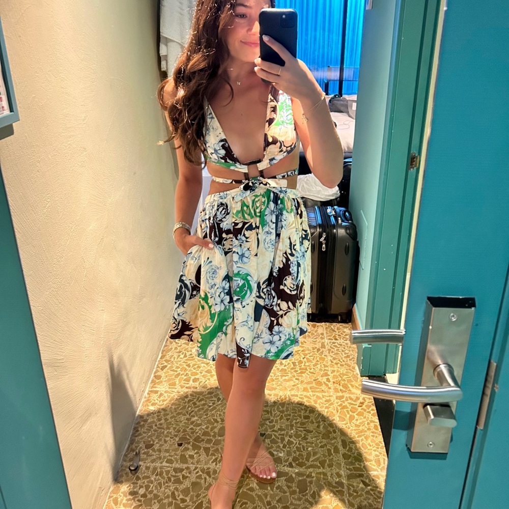 AGUA BENDITA Floral Cutout Summer Dress - White, Green, Black